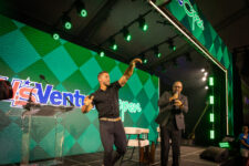 _51_4200